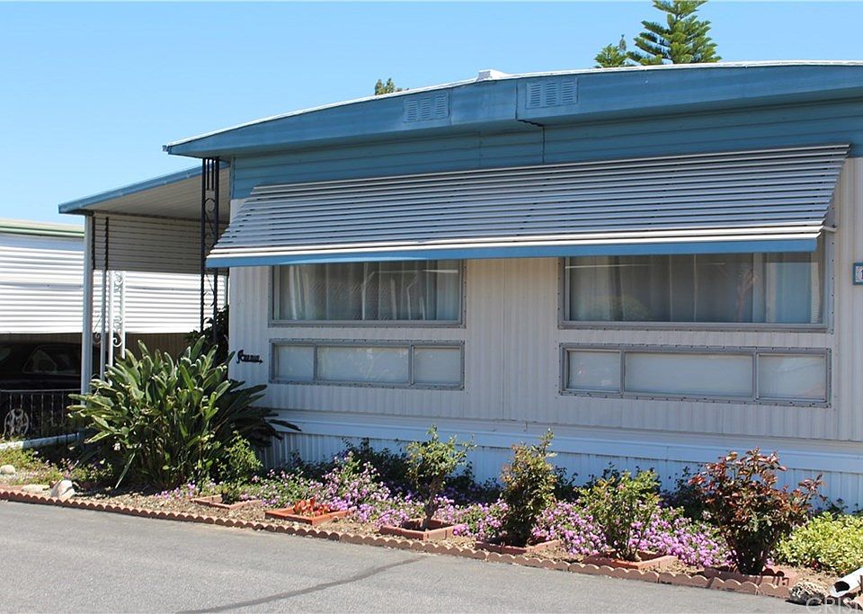 1st image of 8901 Eton Ave