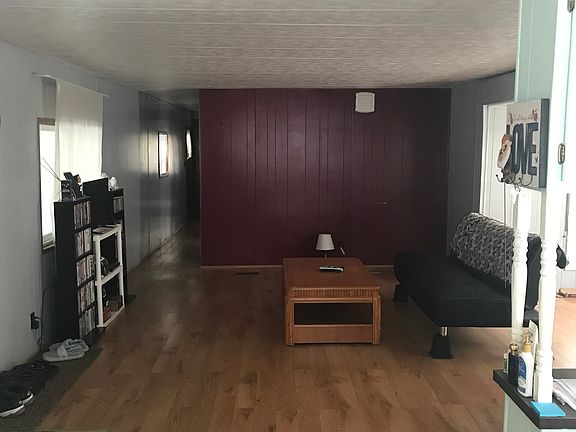 5th image of 39 Quarry Hill Est