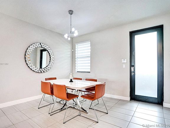 3rd image of 7865 NW 104th Ave APT 21