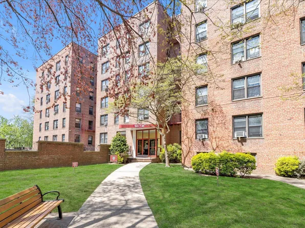 150-10 71st Avenue #6H, Kew Garden Hills, NY 11367