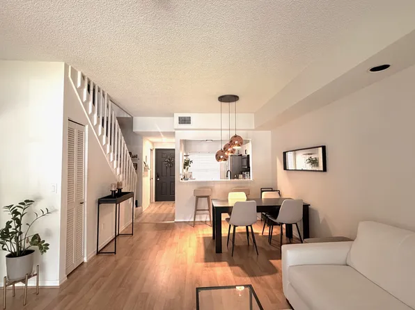 1018 Woodshire Ln APT A202, Naples, FL 34105