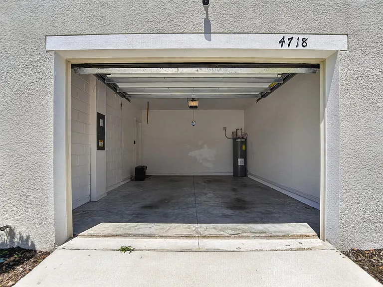4718 Spatter Dock St #D — Photo 65