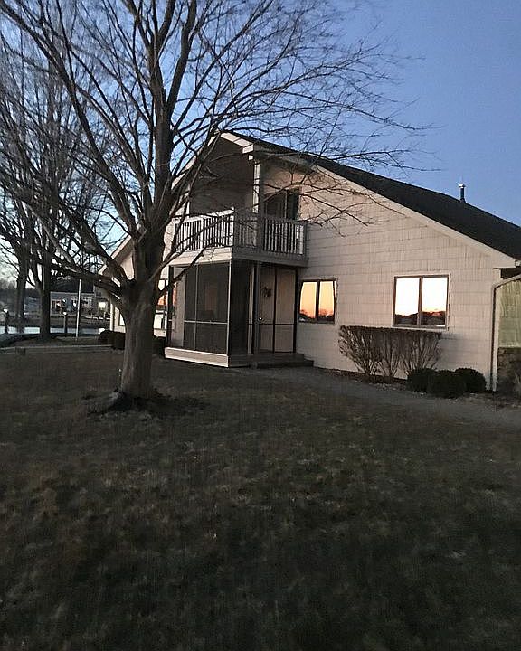 499 Willard Ave, Algonac, MI 48001 Zillow