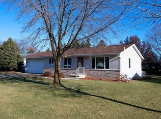 623 Wilkes Ct, Ripon, WI 54971