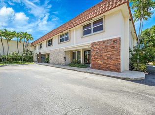 (Undisclosed Address), Lauderdale By The Sea, FL 33308