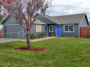 813 NW Quince Pl, Redmond, OR 97756