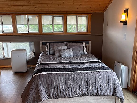 Bedroom area