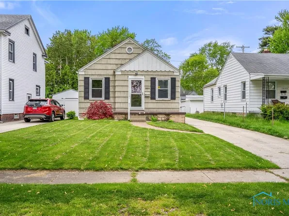 5855 Adelaide Dr, Toledo, OH 43613