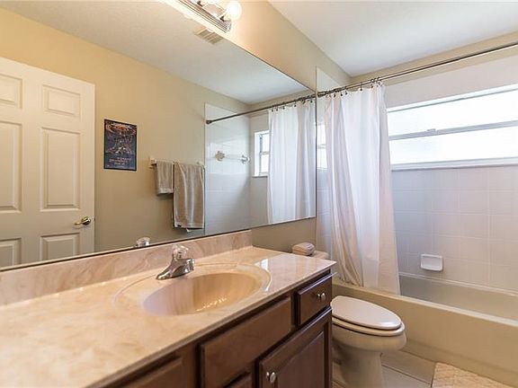 3rd image of 2530 Holly Berry Cir