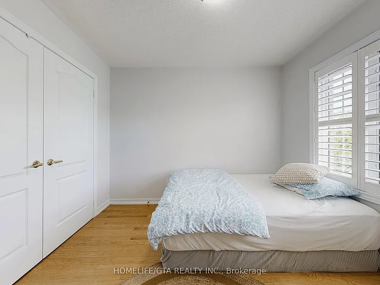 32 Scott Brown St — Photo 33