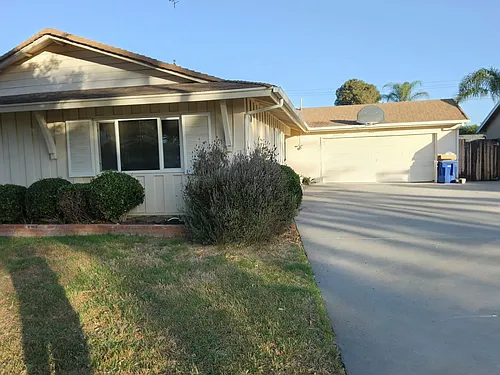 840 Logan Ave Photo 1