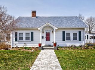 69 Spring St, Hyannis, MA 02601