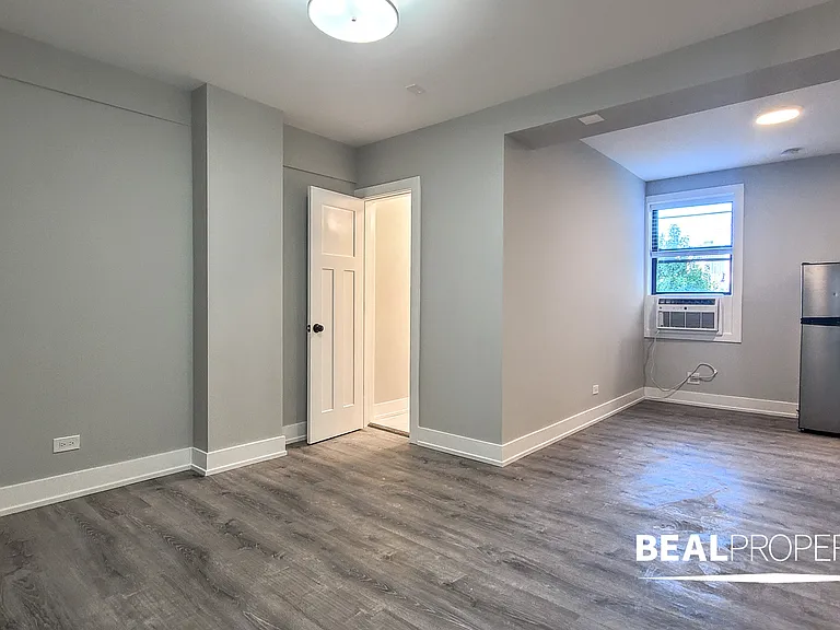 505 West Belmont Ave — Photo 98