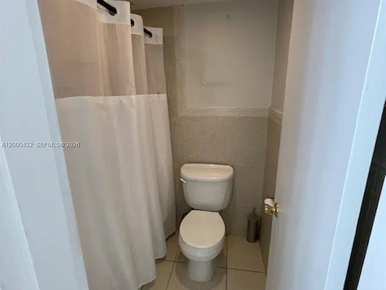 8601 SW 68th Ct #4 — Photo 30