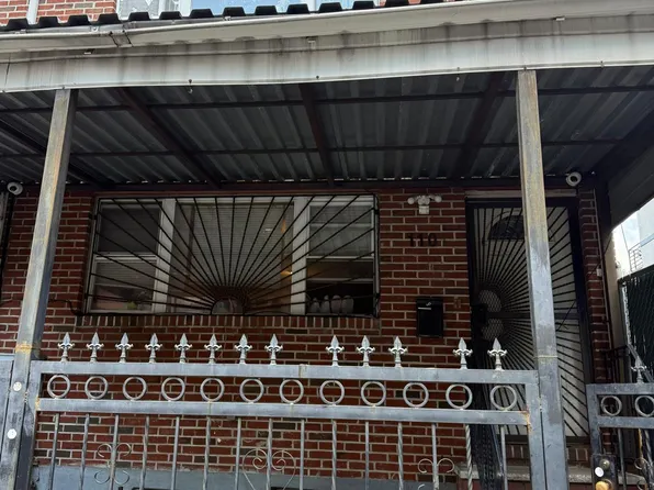 1101 Greene Avenue image 3 of 9