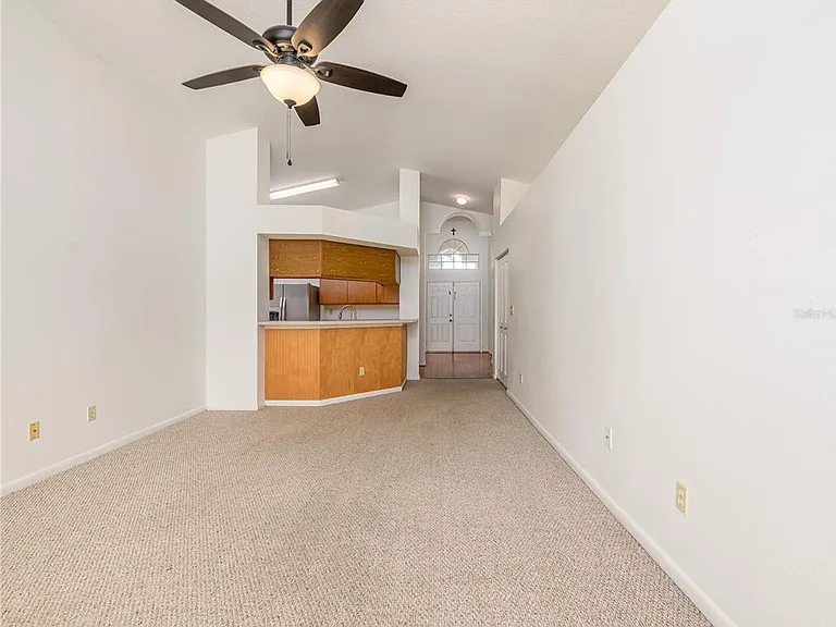 1407 Wakefield Dr — Photo 10