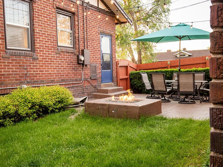 3458 N Steele St — Photo 7