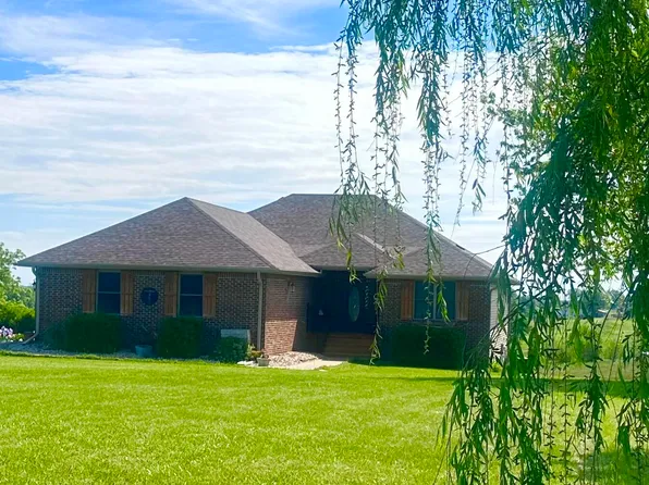 246 N Dade 133, Greenfield, MO 65661