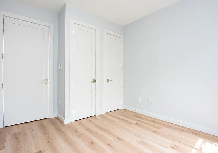 68 Gold St #2H — Photo 15