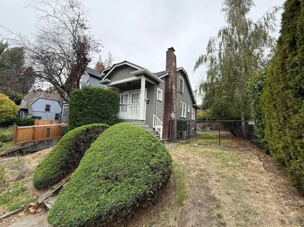 5745 25th Ave NE, Seattle, WA 98105