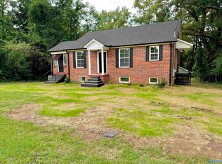 176 5th Ave SE, Hamilton, AL 35570