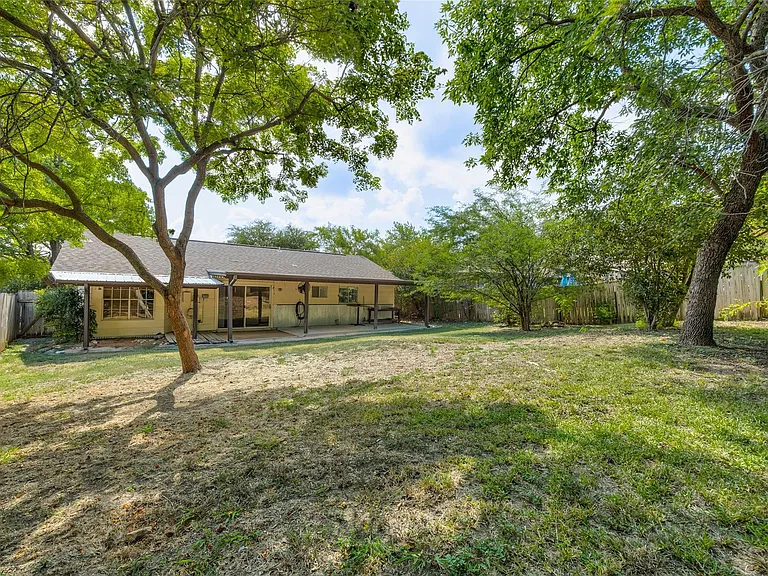 7506 Glenhill Rd — Photo 20