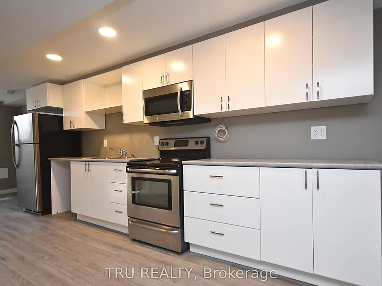 1259 Maitland Ave #B — Photo 5