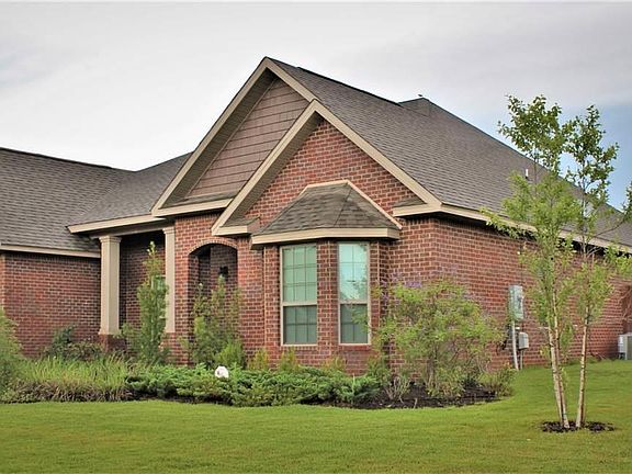 4th image of 2919 Carrington Lakes Blvd