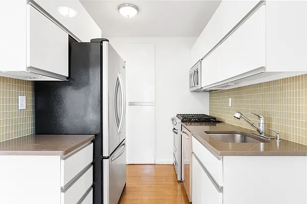 Rented by Compass | media 4