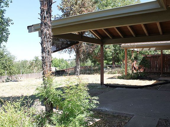 2nd image of 5486 Portola Cir