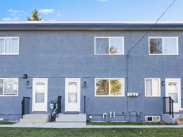 2211 E 19th St NE #221, Calgary, AB T2E 4Y5