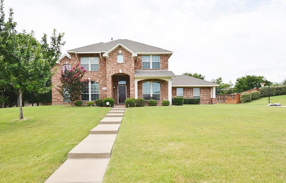1st image of 214 Wooded Meadow Ln