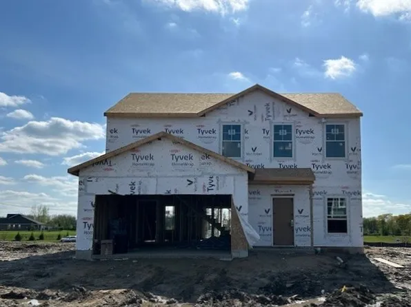 4303 Goldfinch Ave, Valparaiso, IN 46385