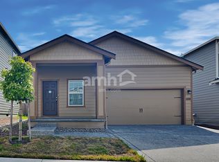 1229 W 16th Ave, La Center, WA 98629