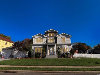547 Hewlett Street, Franklin Square, NY, 11010