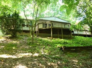 283 Anderson Rd, Johnson City, TN 37601