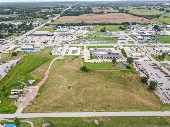408 N Armstrong St, Bixby, OK 74008