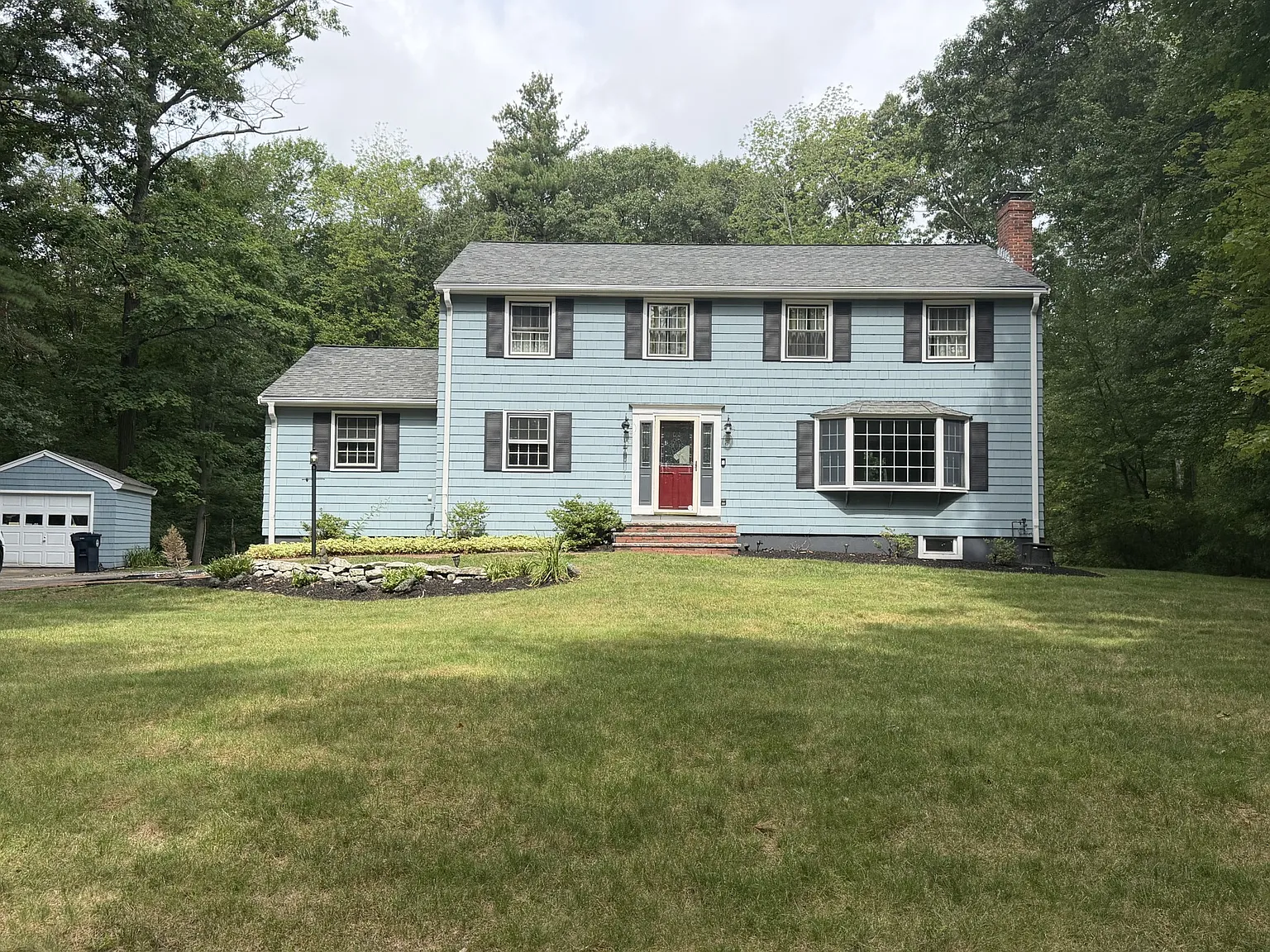 4 bed, 2535 sqft, $8,500 — Photo 1