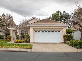 704 Summerwood Dr, Medford, OR 97504