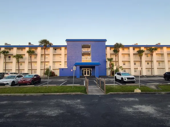 3131 S Ridgewood Ave APT 203, Daytona Beach, FL 32119