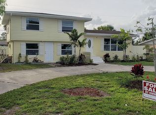 2853 NE Spruce Ridge Ave, Jensen Beach, FL 34957