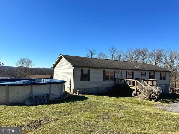 12320 Buckhorn Dr, Cumberland, MD 21502