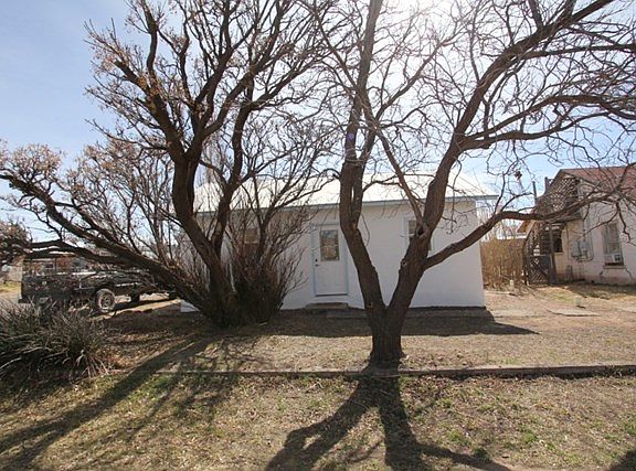 2nd image of 1310 E Avenue H
