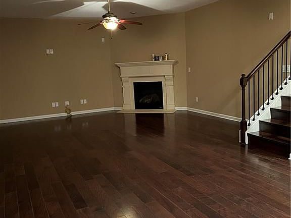 3rd image of 2791 Molly Dr