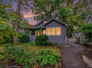 1005 Catalpa Dr, Royal Oak, MI