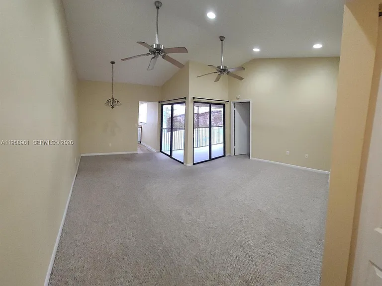 1002 Adams Ave #10021002D — Photo 9