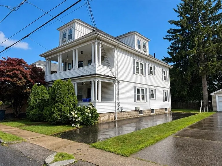 231 Orchard St — Photo 1