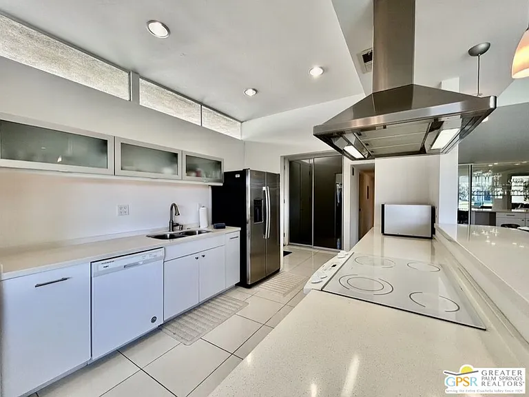 197 Desert Lakes Dr — Photo 5