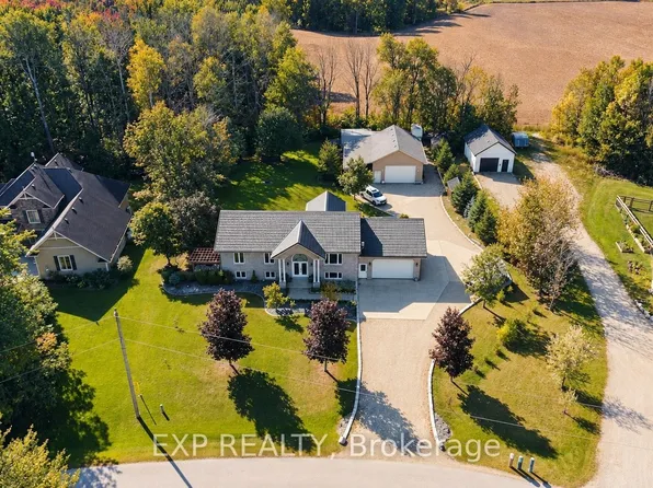 59 Regency Dr, Minto, ON N0G 1M0