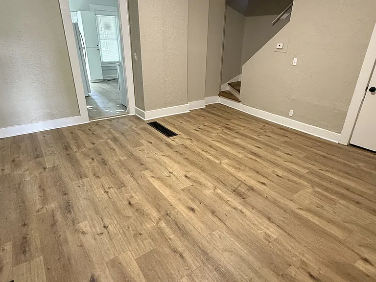 830-832 Oak St #830 — Photo 1